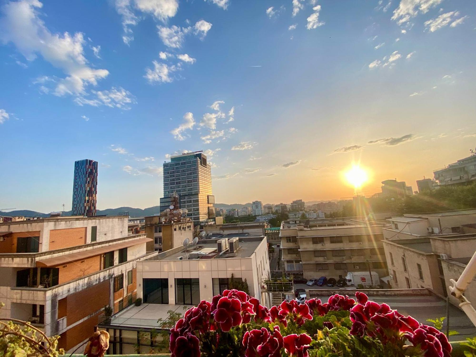 Rtsh Apartment Tirana Exterior foto